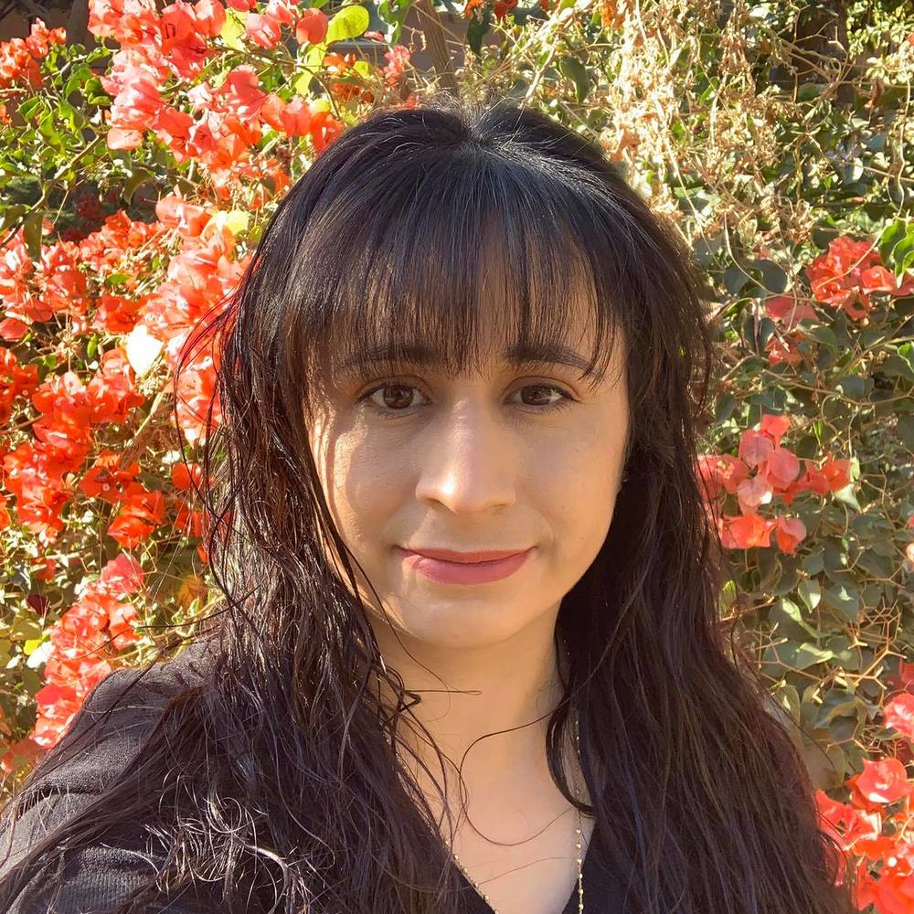 Meet your Posher, Rosana
